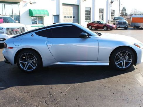 Used 2025 Nissan Z Sport w/ Floor Mat Package image 8