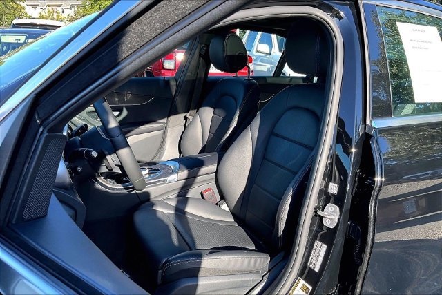 Certified 2021 Mercedes-Benz C 300 4MATIC Sedan image 6