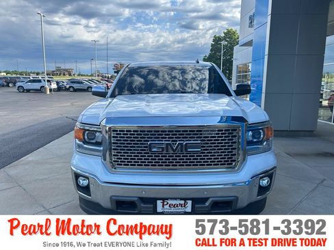 Used 2014 GMC Sierra 1500 SLT w/ SLT Preferred Package AWD/4WD image 2