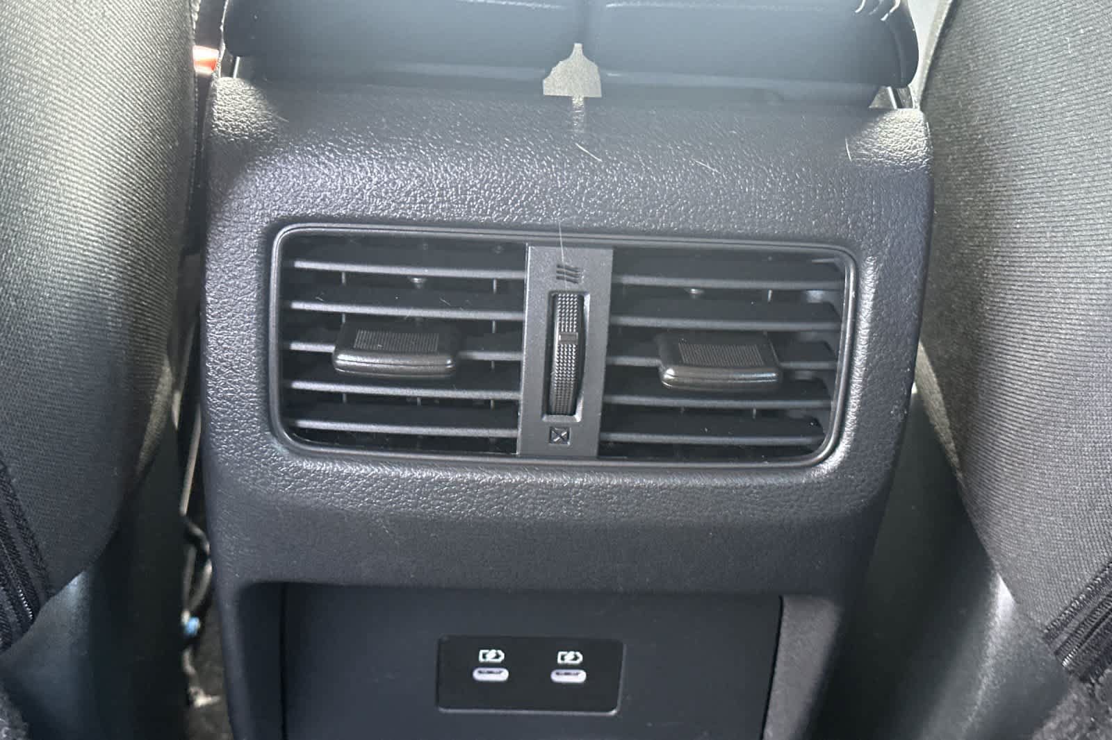 Used 2025 Nissan Rogue SV AWD/4WD image 15