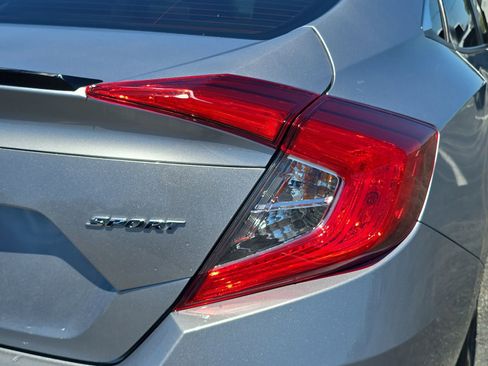 Used 2020 Honda Civic Sport image 8