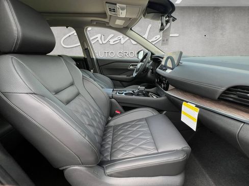 New 2026 Nissan Rogue Platinum AWD/4WD image 25