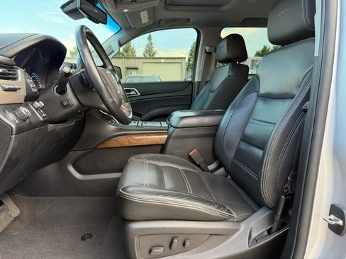 Used 2020 GMC Yukon Denali w/ Denali Ultimate Package RWD image 9
