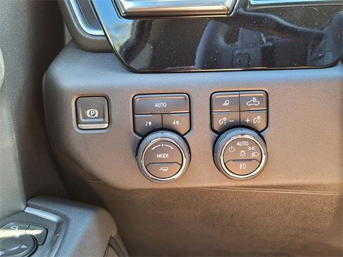 New 2025 Chevrolet Silverado 1500 RST w/ Convenience Package II image 21