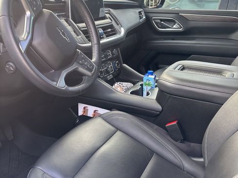 Used 2023 Chevrolet Tahoe Z71 w/ Luxury Package image 13