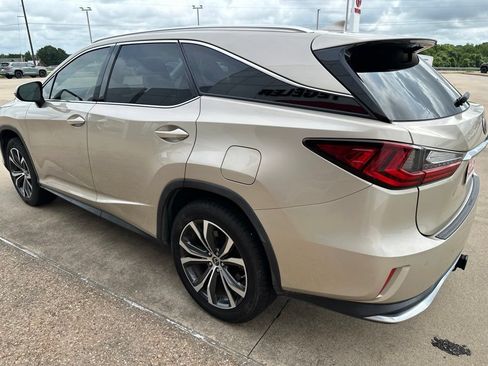 Used 2018 Lexus RX 350L AWD w/ Premium Package image 5