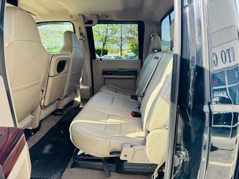 Used 2009 Ford F350 Lariat image 15