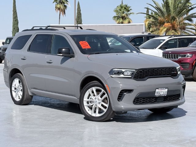 Used 2025 Dodge Durango GT AWD/4WD image 2