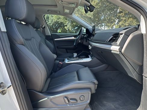 Certified 2024 Audi Q5 2.0T Premium w/ Convenience Package image 27