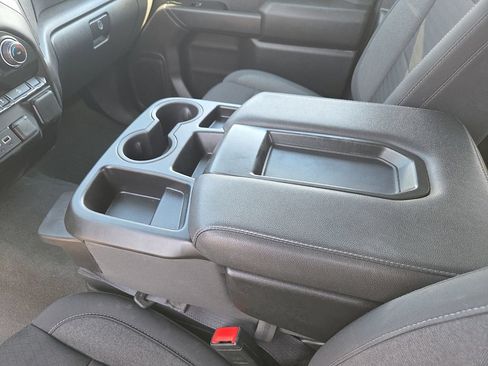Used 2025 Chevrolet Silverado 1500 Custom Trail Boss AWD/4WD image 25