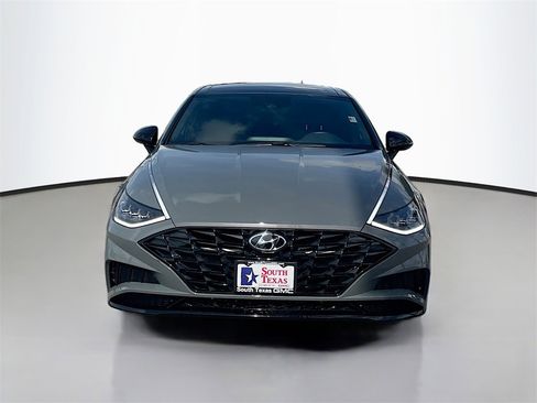 Used 2023 Hyundai Sonata SEL Plus image 2