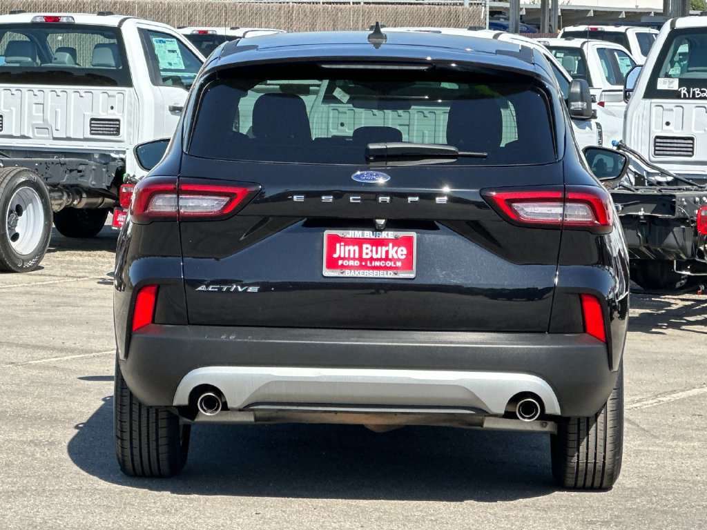 Certified 2025 Ford Escape Active FWD image 4