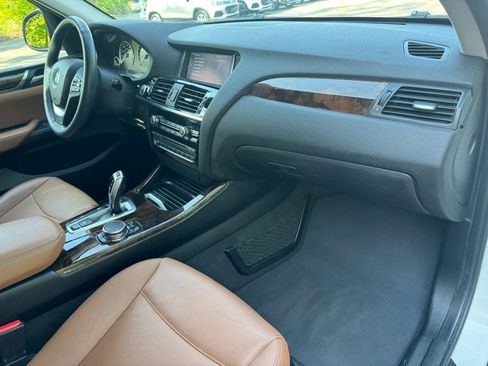 Used 2016 BMW X3 sDrive28i image 24