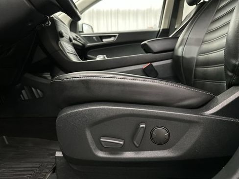 Used 2020 Ford Edge SEL w/ Convenience Package AWD/4WD image 17