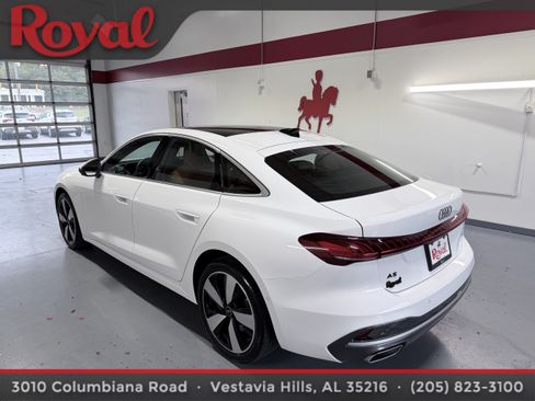 Used 2025 Audi A5 2.0T Premium Plus w/ Premium Plus AWD/4WD image 6