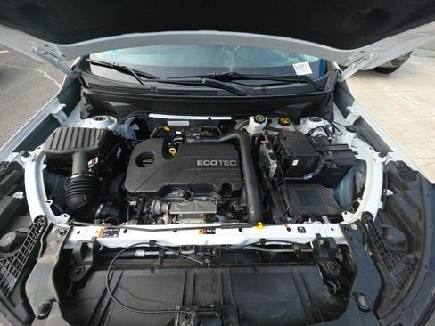 Used 2022 GMC Terrain SLE w/ Driver Convenience Package image 30