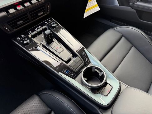 New 2026 Porsche 911 Carrera 4S image 16