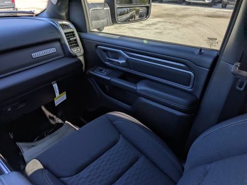 New 2026 RAM 1500 Big Horn AWD/4WD image 17