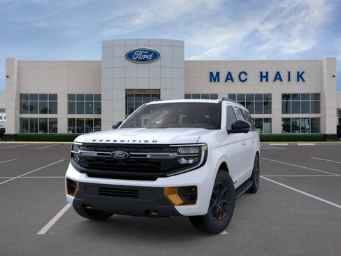New 2026 Ford Expedition Tremor AWD/4WD image 2