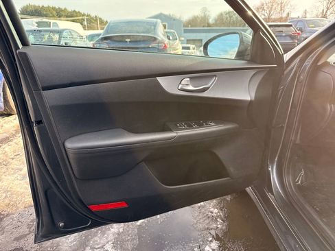 Used 2024 Kia Forte LXS image 20