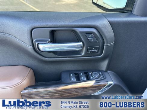 Used 2021 Chevrolet Silverado 1500 High Country w/ Technology Package image 13