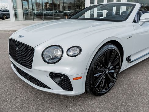 Used 2024 Bentley Continental GT Speed image 21