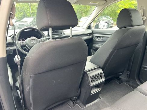 Used 2023 Honda CR-V LX image 32