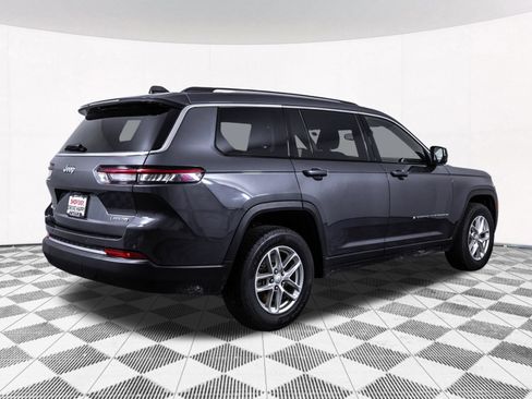 Used 2023 Jeep Grand Cherokee L Laredo AWD/4WD image 18