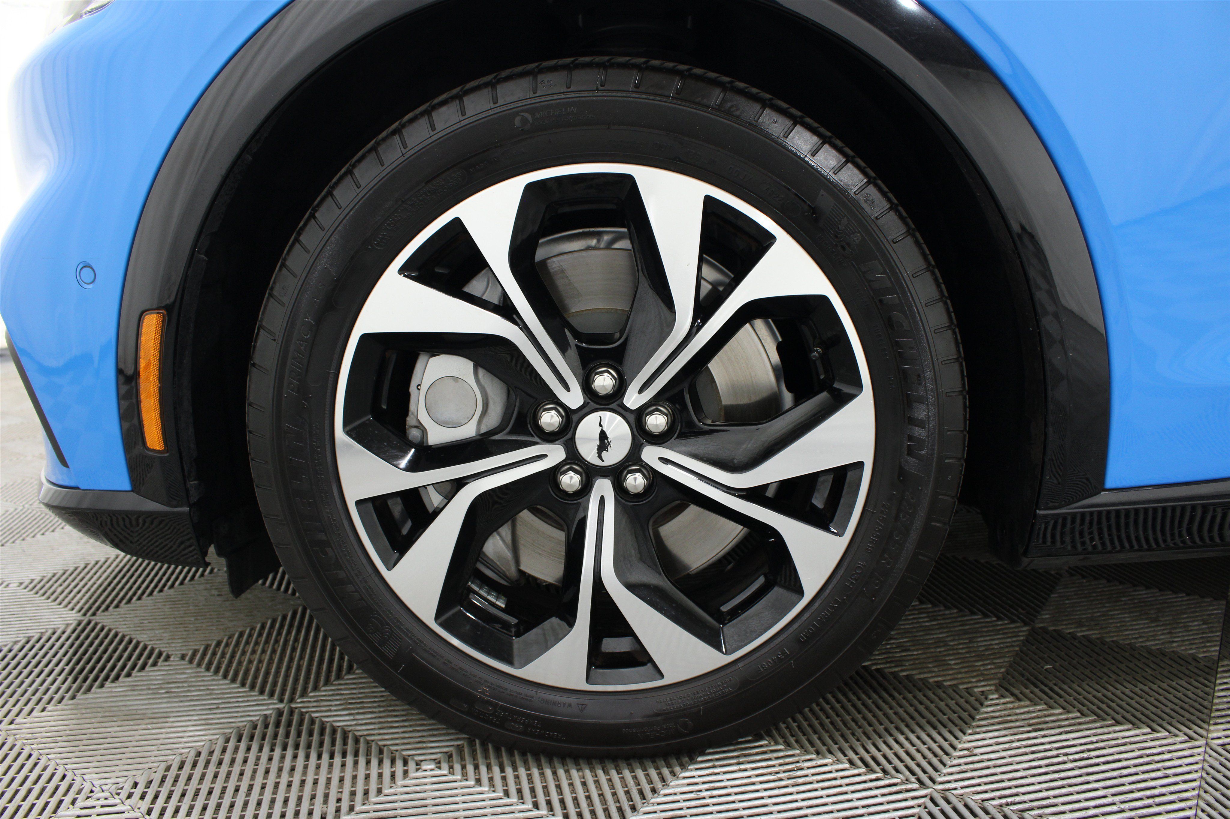 Used 2023 Ford Mustang Mach-E Premium AWD/4WD image 38