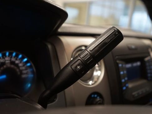 Used 2013 Ford F150 XLT w/ XLT Chrome Pkg image 24