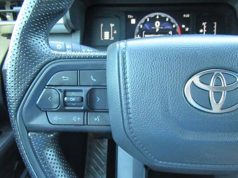 Used 2025 Toyota Tacoma SR5 RWD image 22