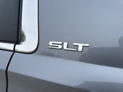 Used 2018 GMC Yukon XL SLT w/ HD Trailering Package image 33