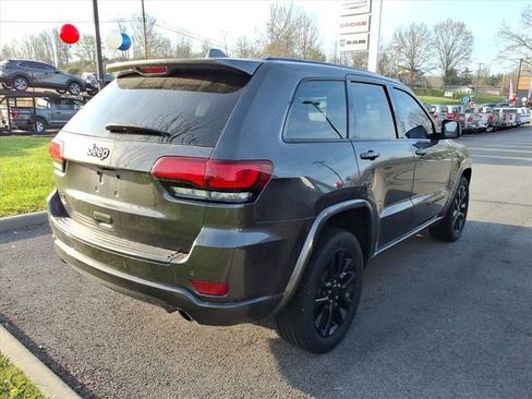 Used 2021 Jeep Grand Cherokee Laredo X image 6