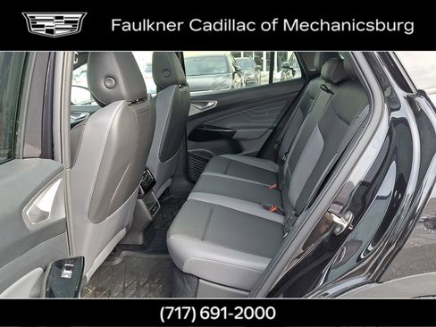 Used 2023 Volkswagen ID.4 Pro image 10