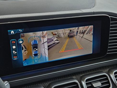 New 2026 Mercedes-Benz GLE 53 AMG 4MATIC Coupe image 21