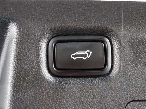 Used 2020 Hyundai Santa Fe SEL FWD image 31