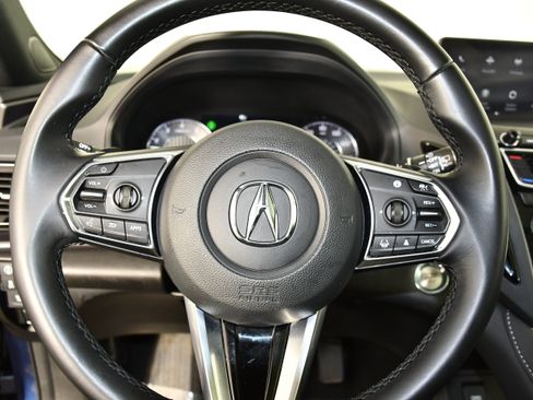 Used 2025 Acura RDX SH-AWD image 19
