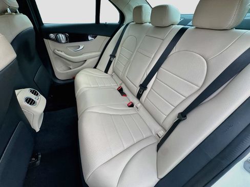 Used 2021 Mercedes-Benz C 300 Sedan image 27