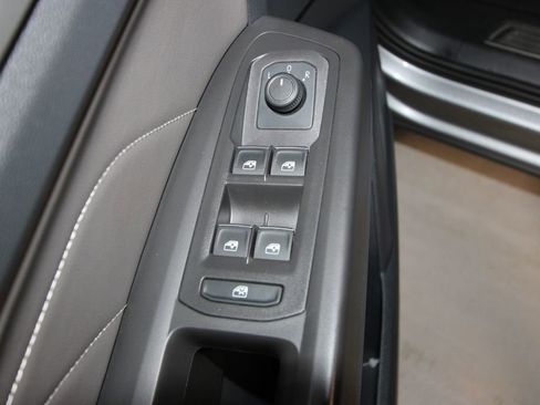 Used 2022 Volkswagen Atlas SE AWD/4WD image 6