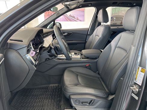 Used 2025 Audi Q7 3.0T Premium Plus image 14