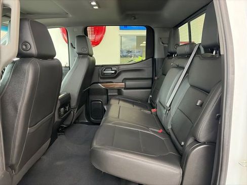 Used 2021 Chevrolet Silverado 1500 RST w/ Redline Edition AWD/4WD image 12