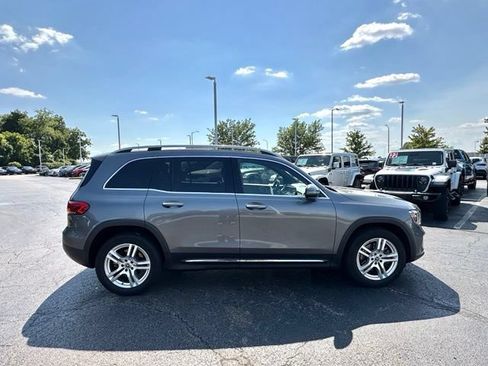 Used 2021 Mercedes-Benz GLB 250 4MATIC image 15