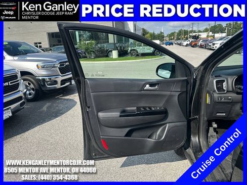 Used 2019 Kia Sportage EX AWD/4WD image 11