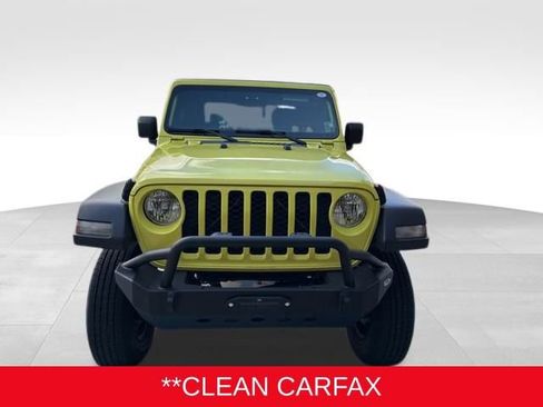 Used 2023 Jeep Gladiator Sport w/ Trailer Tow Package image 2