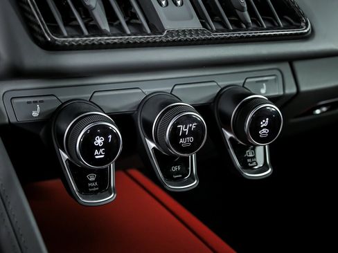 Used 2021 Audi R8 V10 performance image 36