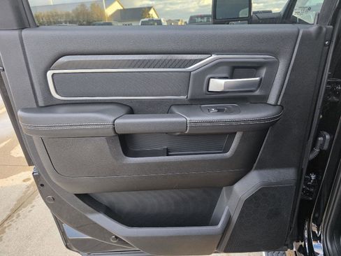 Used 2025 RAM 2500 Big Horn image 49