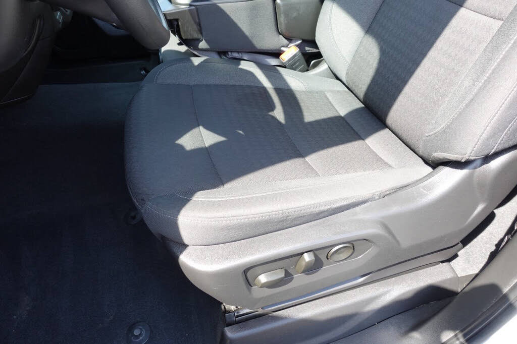 Used 2025 Chevrolet Silverado 2500 Custom w/ Custom Convenience Package AWD/4WD image 19