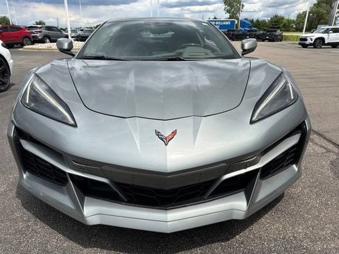 Used 2024 Chevrolet Corvette E-Ray w/ Stealth Interior Trim Package AWD/4WD image 2