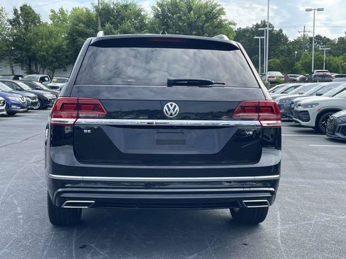 Used 2018 Volkswagen Atlas SE w/ R-Line Package FWD image 6