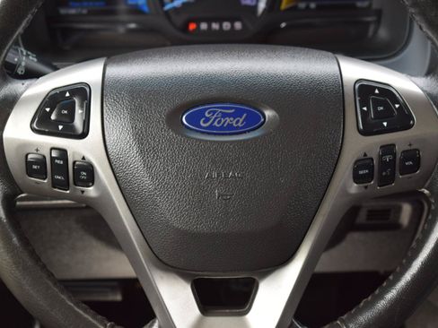 Used 2019 Ford Flex SEL w/ Equipment Group 202A AWD/4WD image 17